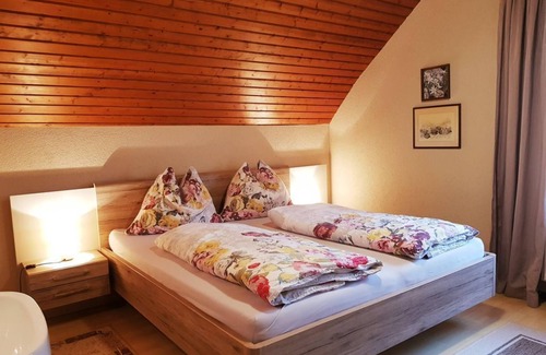 Lendorf Other | Ferienwohnung Morgentau - Bergbauernhof Rebernig