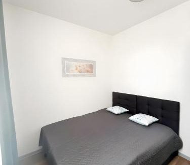 Aue Apartment | Ferienwohnung murihaus