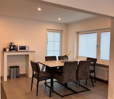Meerholz Apartment | Ferienwohnung NERA