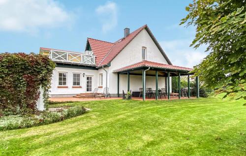 Neuendorf Apartment | Ferienwohnung Neuendorf