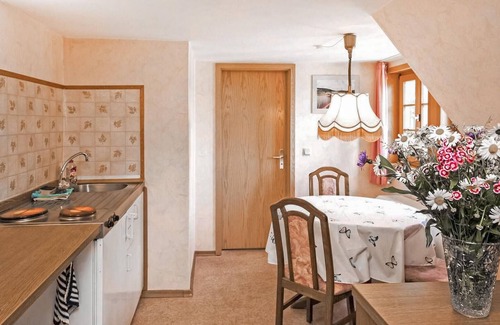 Neuwernsdorf Apartment | Ferienwohnung Neuhausen