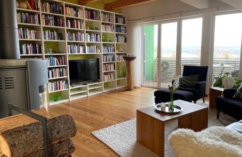 Hausen Apartment | Ferienwohnung Nussbaum-Nest