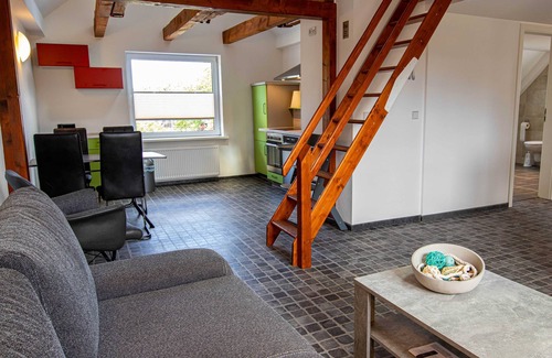 Freest Apartment | Ferienwohnung Obergeschoss - Ferienwohnungen Dreimaster