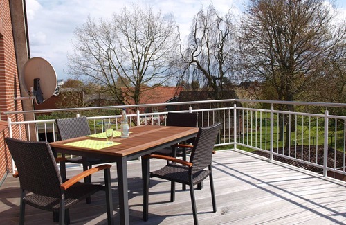 Gruenerdeich Apartment | Ferienwohnung Oberland - Haus Helgoland