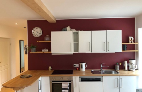 Anzenbach Apartment | Ferienwohnung Oma Rosa mit Traumblick und Zentrumsnähe