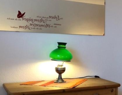 Velmede Apartment | Ferienwohnung Päusken mit Rosengarten im Hochsauerland