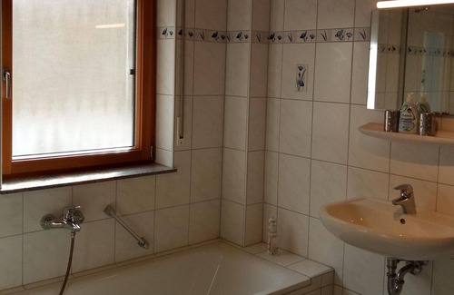 Amtzell Apartment | Ferienwohnung Panorama - Gasthof Grüner Baum "kongo"
