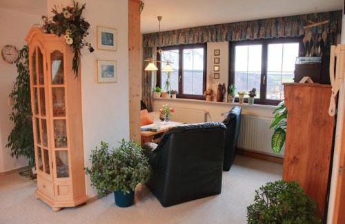 Rauenstein Apartment | Ferienwohnung Panorama