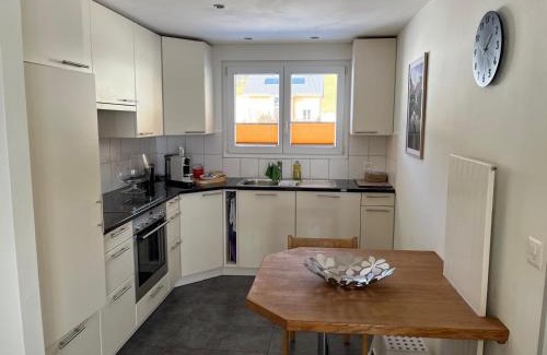 Ennetbuhl Apartment | Ferienwohnung Panoramablick