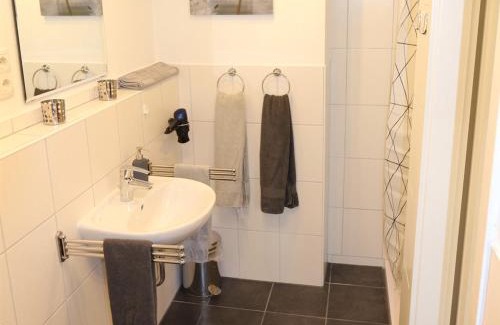 Kippenheim House | Ferienwohnung Paradies Hella