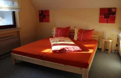 Obersulm Apartment | Ferienwohnung Paradiesberg