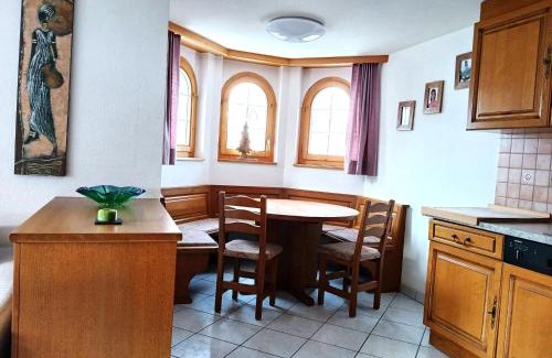 Graechen Apartment | Ferienwohnung Paradiso 1