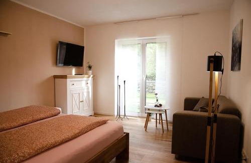 Nortershausen Apartment | Ferienwohnung Pfaffenheck