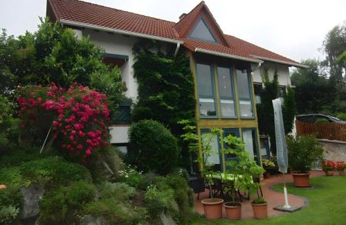 Voehl Apartment | Ferienwohnung Rösner