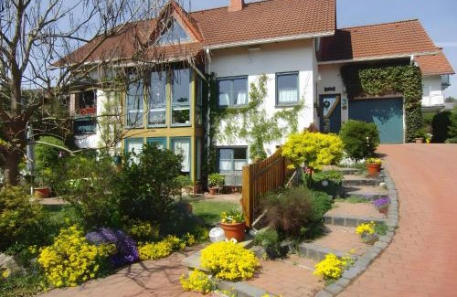 Voehl Apartment | Ferienwohnung Rösner