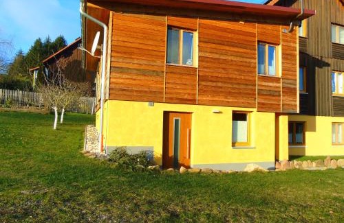 Unterweid Apartment | Ferienwohnung Rhönbergblick