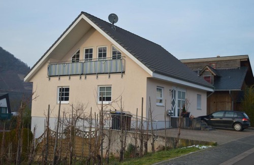 Bruttig-Fankel Apartment | Ferienwohnung Riesling
