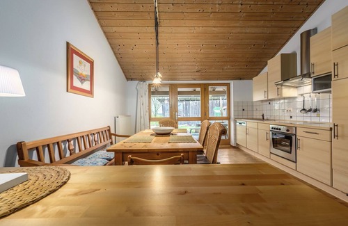 Hengersberg Apartment | Ferienwohnung "rose"