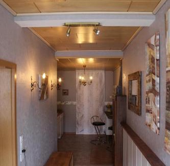 Benshausen Apartment | Ferienwohnung Sabine