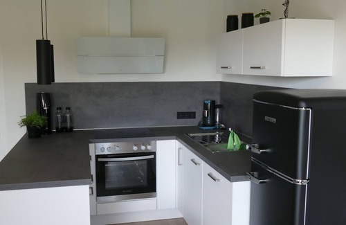 Friesenhagen Condo | Ferienwohnung Sankt Anna