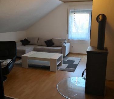 Kirchenpingarten Apartment | Ferienwohnung Schmeisser