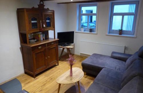 Grebenstein Apartment | Ferienwohnung Schindewolf