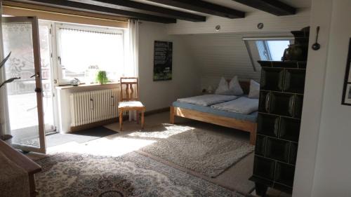Merkendorf Apartment | Ferienwohnung Schindler mit Balkon