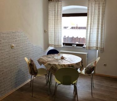 Wirsberg Apartment | Ferienwohnung Schlossberg 1