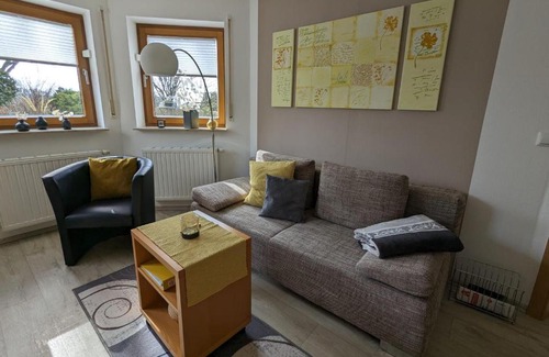 Hinterrod Apartment | Ferienwohnung Schlossblick