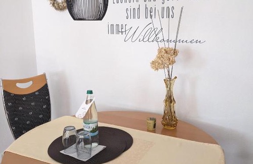 Hinterrod Apartment | Ferienwohnung Schlossblick