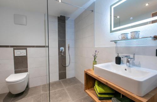 Gaißach Ski Chalet | Ferienwohnung Schmickhof