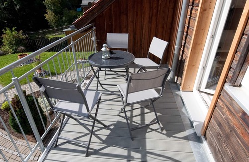 Mandelholz Apartment | Ferienwohnung Schnarcherklippe