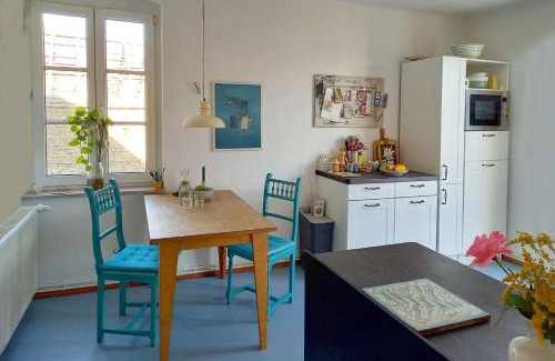Radewege Apartment | Ferienwohnung Schwalbennest