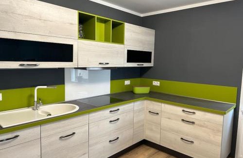 Eisfeld Apartment | Ferienwohnung Schwalbennest