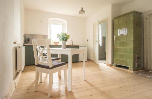 Ostrau Apartment | Ferienwohnung Schwalbennest
