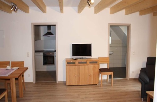 Neuried Apartment | Ferienwohnung Schwarzwaldblick mit 65 qm, 2 Schlafzimmer, für maximal 5 Personen