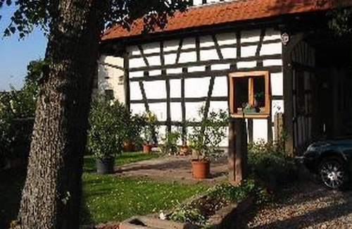 Neuried Apartment | Ferienwohnung Schwarzwaldblick mit 65 qm, 2 Schlafzimmer, für maximal 5 Personen