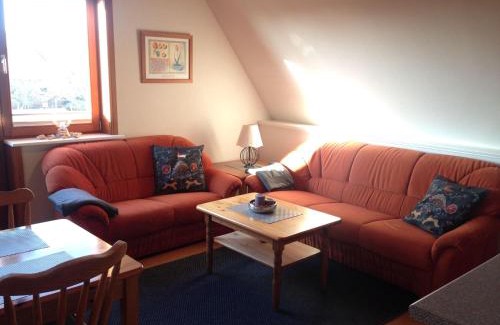 Alkersum Apartment | Ferienwohnung-Schwertmuschel-im-Haus-Muschelgarten