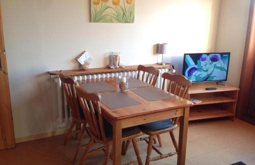 Alkersum Apartment | Ferienwohnung-Schwertmuschel-im-Haus-Muschelgarten