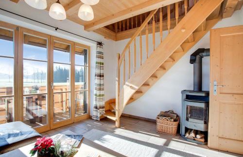 Bad Heilbrunn Apartment | Ferienwohnung Seeblick