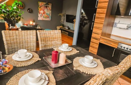 Bottenbach Apartment | Ferienwohnung Sommer - apartment/flat, shower and bath, WC, balcony