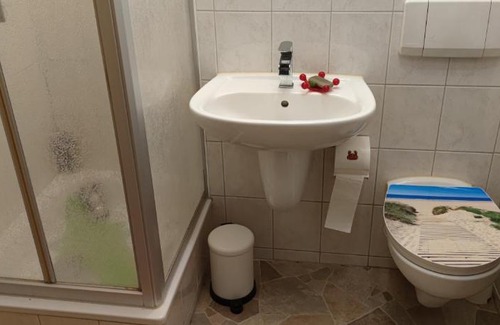 Gelbensande Apartment | Ferienwohnung Sommerbrise