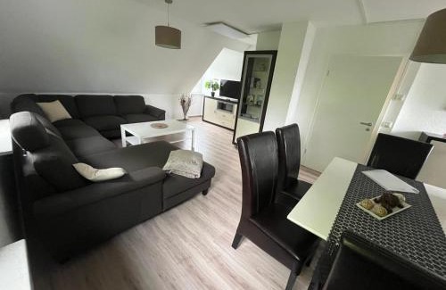 Uelzen Apartment | Ferienwohnung Sonnenschein Gartenblick
