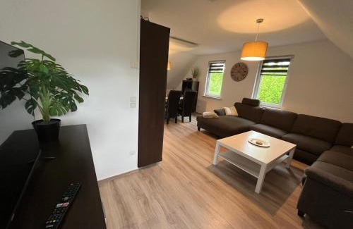 Uelzen Apartment | Ferienwohnung Sonnenschein Gartenblick