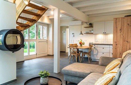 Versmold Apartment | Ferienwohnung Stellmacherei für bis 4 Personen mit Kamin und Sauna