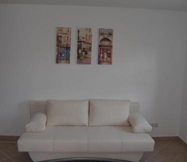 Stettfeld Apartment | Ferienwohnung Stettfeld