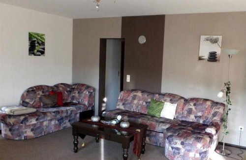 Ehrenberg Apartment | Ferienwohnung Stirnbergblick
