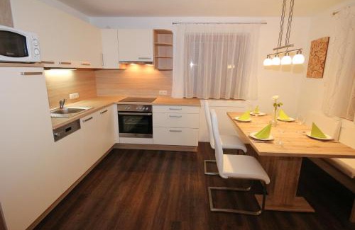 Lanersbach Apartment | Ferienwohnung Stoff