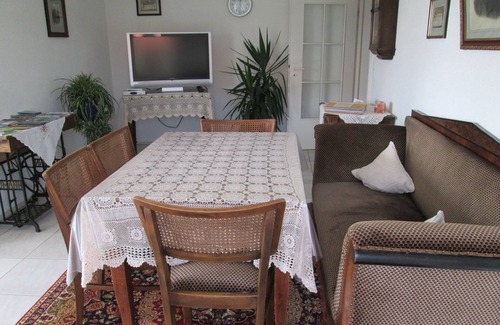 Fladungen Apartment | Ferienwohnung "STREUTALBLICK"