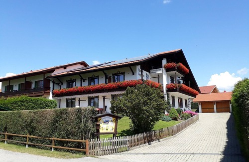 Bad Bayersoien Apartment | Ferienwohnung Susanne im Gästehaus Bergfrieden